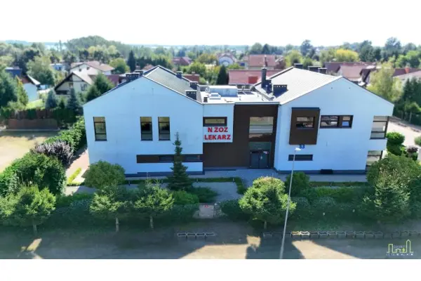 wolsztyński, Wolsztyn, Poniatowskiego, Obiekt usługowy 880 m² z windą – Wolsztyn