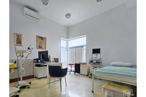 wolsztyński, Wolsztyn, Poniatowskiego, OBIEKT KOMERCYJNY 880 m2 WINDĄ DO WYNAJECIA