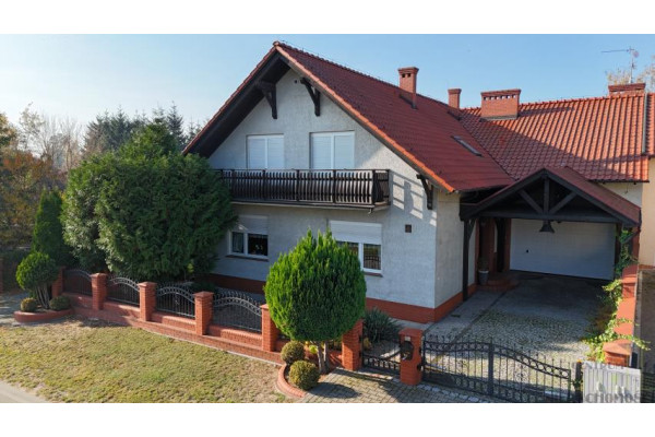 wielkopolskie, wolsztyński, Wolsztyn, Wybickiego, KAMERALNE OSIEDLE, DUŻY POTENCJAŁ