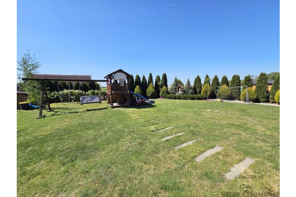 szamotulski, Duszniki, Różana, KOMFORTOWY DOM Z DOSKONAŁĄ KOMUNIKACJĄ Z BUKIEM, POZNANIEM I TARNOWEM PODGÓRNYM!