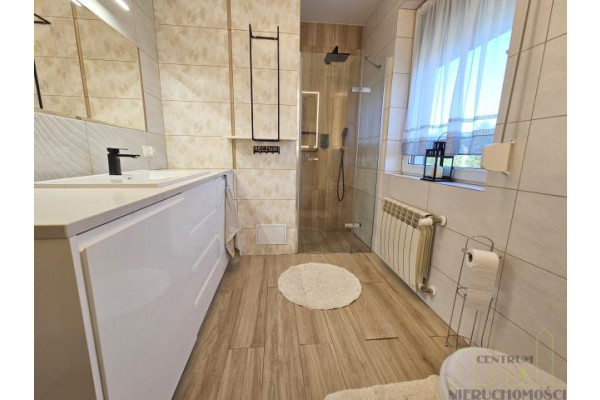 szamotulski, Duszniki, Różana, KOMFORTOWY DOM Z DOSKONAŁĄ KOMUNIKACJĄ Z BUKIEM, POZNANIEM I TARNOWEM PODGÓRNYM!